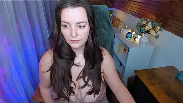 Snapshot of ErinMarshall chatting on December 2025 02:19:01 PM ErinMarshall online show from December 2025 02:19:01 PM