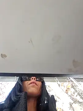 Snapshot of misscectito13 chatting on December 2025 12:32:02 PM misscectito13 online show from December 2025 12:32:02 PM