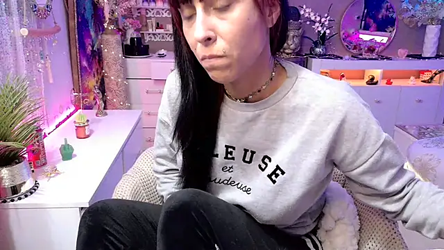 Snapshot of misscectito13 chatting on February 2026 05:57:02 PM misscectito13 online show from February 2026 05:57:02 PM