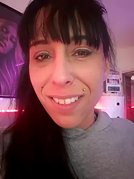 Snapshot of misscectito13 chatting on January 2026 01:06:01 PM misscectito13 online show from January 2026 01:06:01 PM