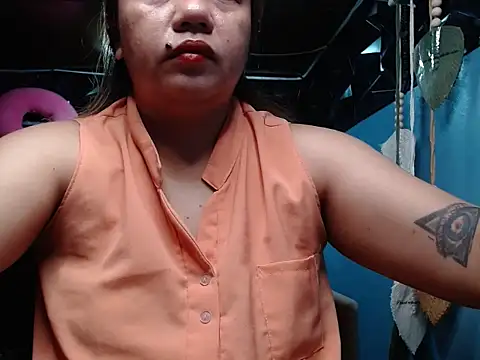 Snapshot of ambersmile chatting on November 2025 09:19:02 PM ambersmile online show from November 2025 09:19:02 PM