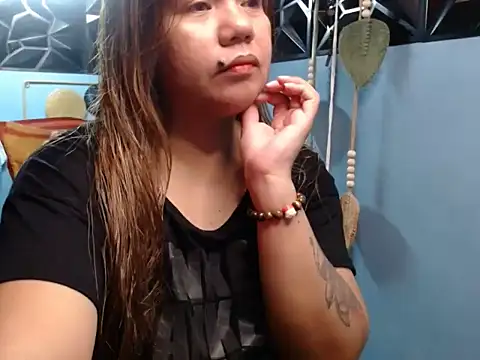 Snapshot of ambersmile chatting on November 2025 12:31:02 PM ambersmile online show from November 2025 12:31:02 PM