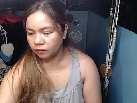 Snapshot of ambersmile chatting on October 2025 11:48:02 PM ambersmile online show from October 2025 11:48:02 PM