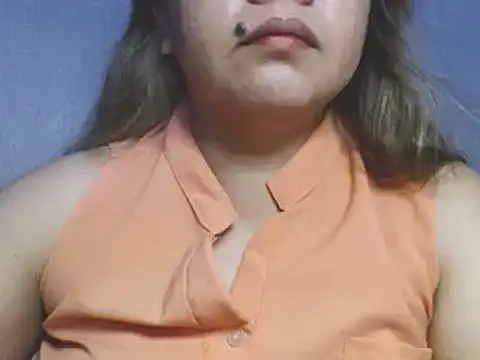 ambersmile online show from April 2026 10:24:02 PM