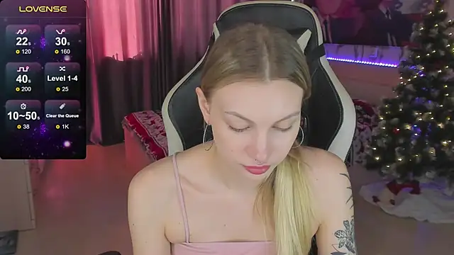 BiMolly online show from February 2025 10:16:01 AM