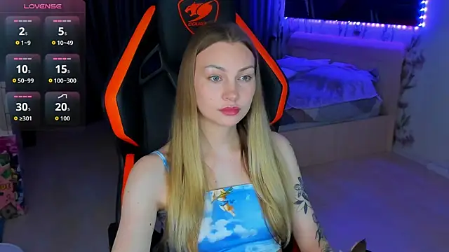 BiMolly online show from July 2026 10:31:01 PM