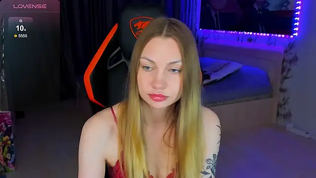 BiMolly online show from June 2026 09:36:01 PM