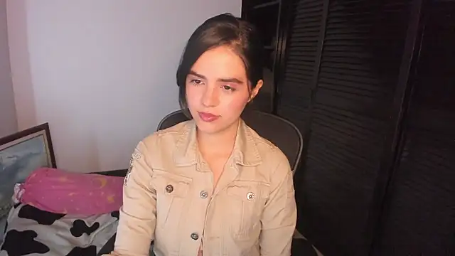 Snapshot of mia_collins_x chatting on September 2025 08:31:01 PM mia collins x online show from September 2025 08:31:01 PM