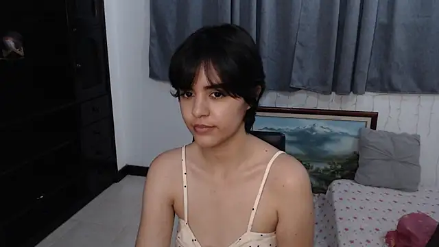 mia collins x online show from May 2026 12:51:02 AM