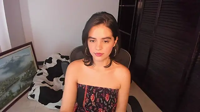 Snapshot of mia_collins_x chatting on September 2025 08:26:01 PM mia collins x online show from September 2025 08:26:01 PM