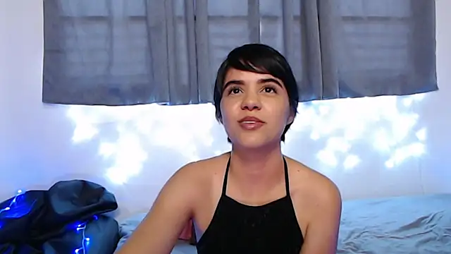 mia collins x online show from March 2026 07:10:02 PM