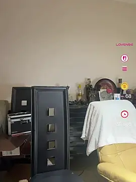 PichyPrettyPussy online show from May 2026 02:20:01 PM