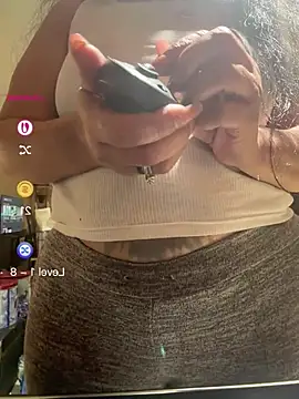 Snapshot of PichyPrettyPussy chatting on June 2026 02:39:02 PM PichyPrettyPussy online show from June 2026 02:39:02 PM