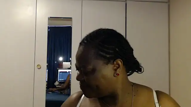 MatureBoobsDiva online show from November 2025 02:44:02 PM