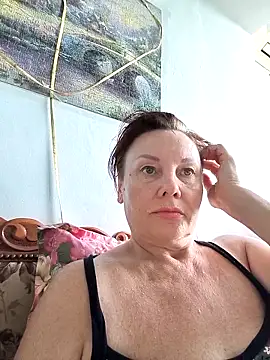 Snapshot of _lady_red_ chatting on September 2025 11:54:02 AM lady red online show from September 2025 11:54:02 AM