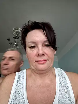  lady red  online show from December 2025 10:16:02 AM