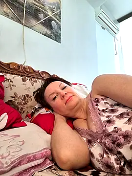 Snapshot of _lady_red_ chatting on February 2025 05:59:02 AM lady red online show from February 2025 05:59:02 AM