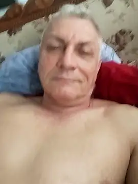  lady red  online show from April 2026 05:20:06 AM