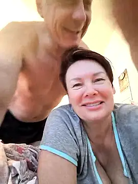  lady red  online show from October 2025 06:32:01 AM