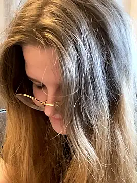 -MimmiLissa- online show from January 2026 07:34:01 AM