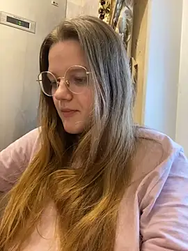 Snapshot of -MimmiLissa- chatting on January 2025 11:50:01 AM -MimmiLissa- online show from January 2025 11:50:01 AM
