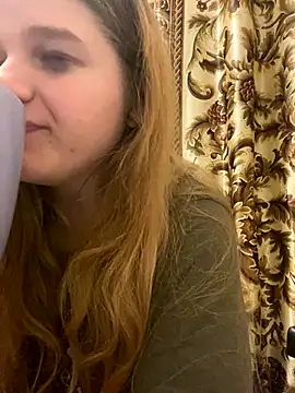 Snapshot of -MimmiLissa- chatting on October 2025 07:35:01 PM -MimmiLissa- online show from October 2025 07:35:01 PM