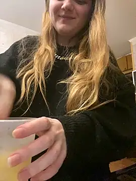 -MimmiLissa- online show from April 2026 11:09:02 PM