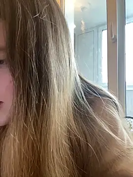 -MimmiLissa- online show from April 2026 12:29:02 PM
