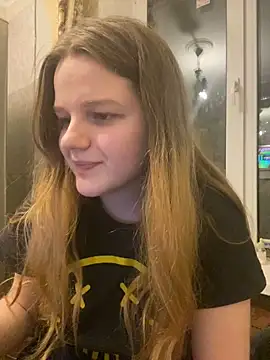 -MimmiLissa- online show from April 2026 05:50:01 PM