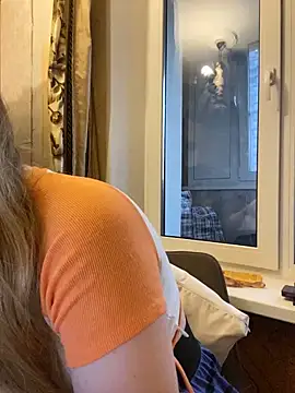 -MimmiLissa- online show from April 2026 04:41:02 PM