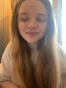 -MimmiLissa- online show from April 2026 12:11:02 PM
