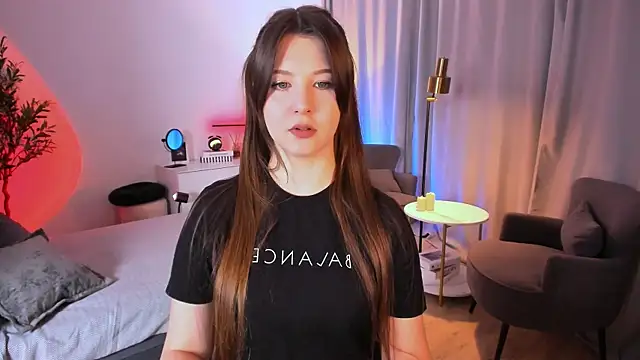 ElizaMild online show from March 2026 01:16:01 PM