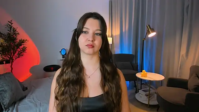 Snapshot of ElizaMild chatting on February 2026 01:00:02 PM ElizaMild online show from February 2026 01:00:02 PM