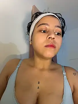 Naiara sex online show from April 2026 06:04:02 AM