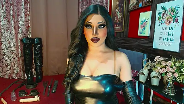 Snapshot of trixxielicious chatting on June 2026 01:41:02 PM trixxielicious online show from June 2026 01:41:02 PM