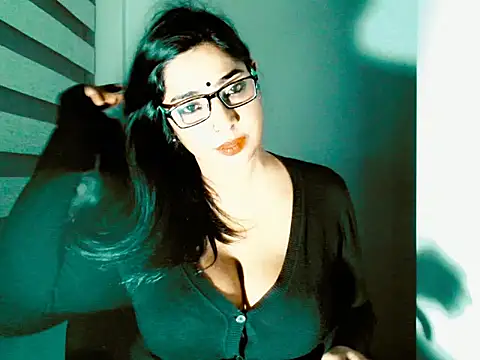 apishkagalmon online show from April 2026 07:21:01 PM