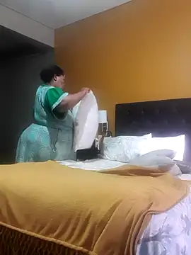 zandile online show from February 2026 02:28:02 PM