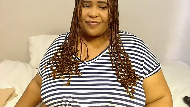 zandile online show from September 2025 01:06:02 PM