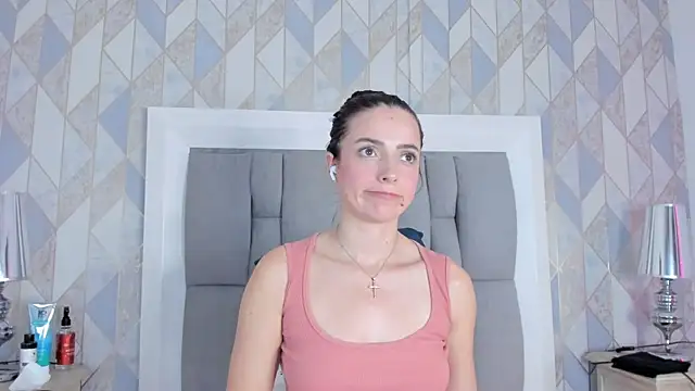 Snapshot of Princsgirl_ chatting on January 2026 06:44:02 PM Princsgirl online show from January 2026 06:44:02 PM