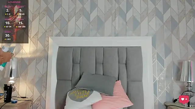 Snapshot of Princsgirl_ chatting on December 2025 07:37:02 PM Princsgirl online show from December 2025 07:37:02 PM