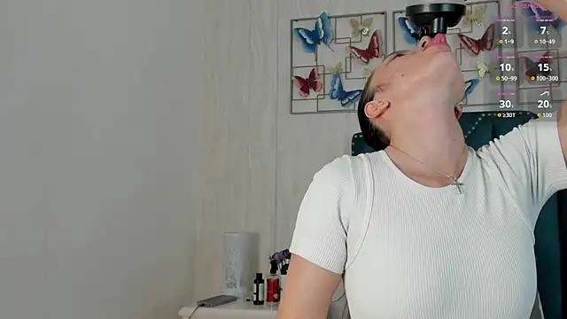 Princsgirl  online show from June 2026 07:52:02 PM