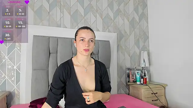 Snapshot of Princsgirl_ chatting on February 2026 07:35:02 PM Princsgirl online show from February 2026 07:35:02 PM