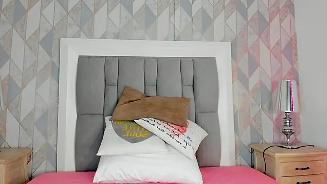 Snapshot of Princsgirl_ chatting on November 2025 07:39:01 PM Princsgirl online show from November 2025 07:39:01 PM