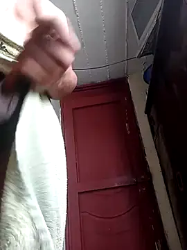 Snapshot of Sirius_5 chatting on November 2025 05:16:01 PM Sirius 5 online show from November 2025 05:16:01 PM