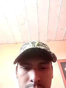 Snapshot of Sirius_5 chatting on March 2025 04:46:01 PM Sirius 5 online show from March 2025 04:46:01 PM