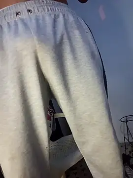 Snapshot of Sirius_5 chatting on November 2025 04:56:01 AM Sirius 5 online show from November 2025 04:56:01 AM