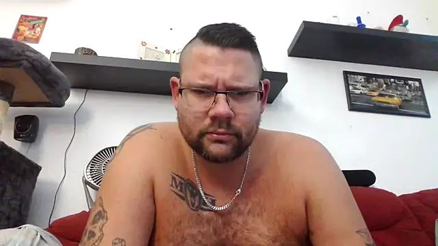 sexykevin17cm online show from November 2025 02:39:02 PM