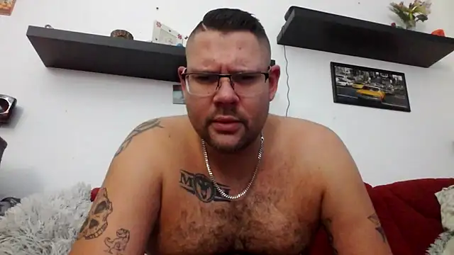 sexykevin17cm online show from December 2025 03:23:01 PM