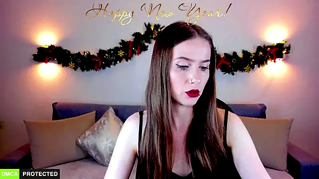 TheWoman   online show from January 2026 06:56:02 PM