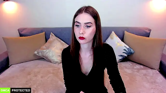 Snapshot of TheWoman__ chatting on March 2025 06:34:01 PM TheWoman   online show from March 2025 06:34:01 PM